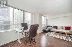 2322 - 633 BAY STREET Toronto