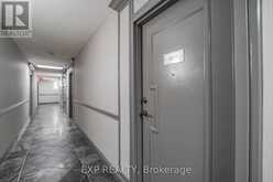 2322 - 633 BAY STREET Toronto