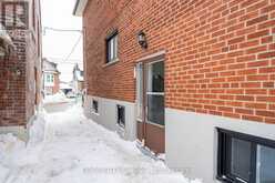 2098 DUFFERIN STREET Toronto