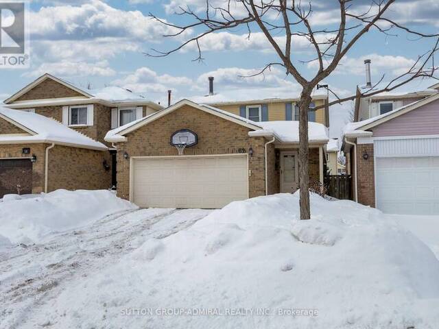 62 LISA CRESCENT Vaughan Ontario