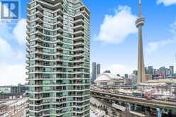 910 - 218 QUEENS QUAY W Toronto