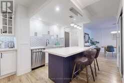 301 - 820 BURNHAMTHORPE ROAD Toronto