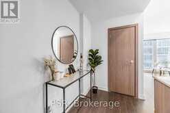 3303 - 17 BATHURST STREET Toronto