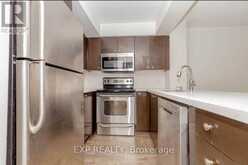 303 - 335 RATHBURN ROAD W Mississauga