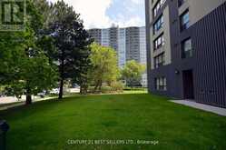 302 - 100 CANYON AVENUE Toronto