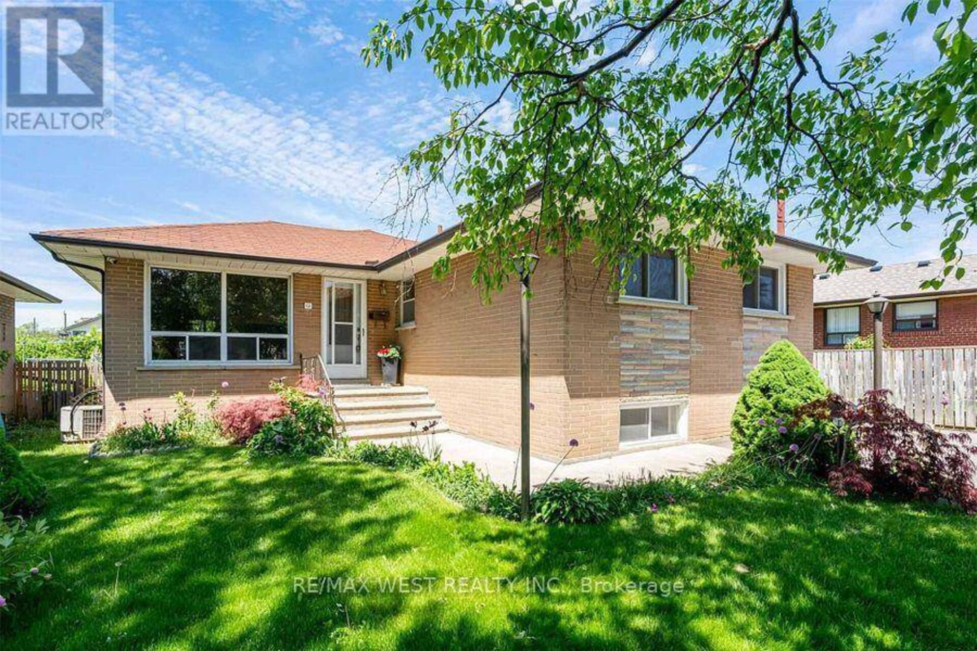 12 MANGROVE ROAD Toronto