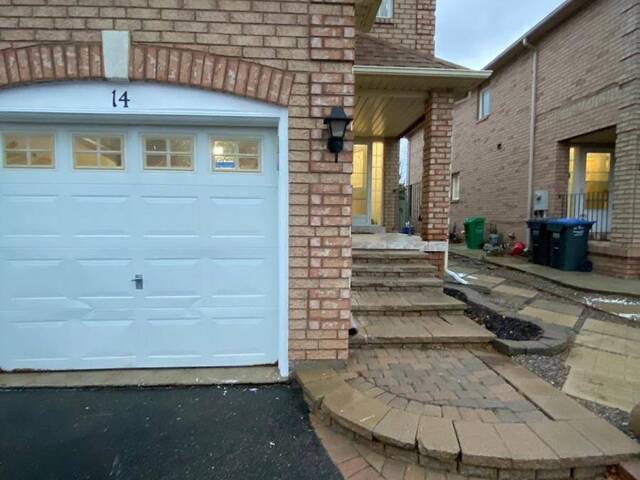 14 MANETT CRESCENT Brampton Ontario