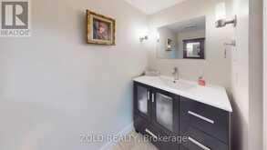 1918 - 4K SPADINA AVENUE Toronto