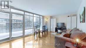 1918 - 4K SPADINA AVENUE Toronto