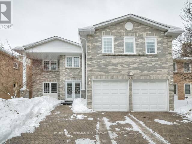 28 DUNVEGAN DRIVE Richmond Hill Ontario