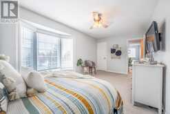 86 - 800 PARAMOUNT DRIVE Hamilton