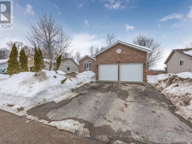 68 ANDERSON CRESCENT Tay Ontario