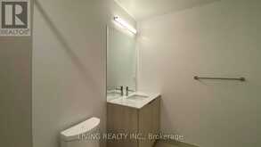 324 - 15 QUEENS QUAY E Toronto