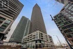 1407 - 70 ANNIE CRAIG DRIVE Toronto