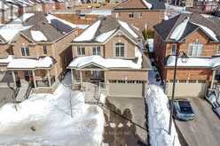 3 SAMUEL CRESCENT Springwater