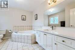 792 KNOTTY PINE GROVE Mississauga