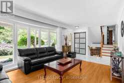 2 GREEN MEADOW WAY Hamilton