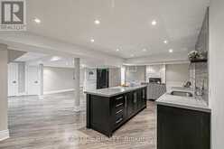 11 GATCOMBE CIRCLE Richmond Hill