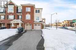 8 QUILLBERRY CLOSE Brampton