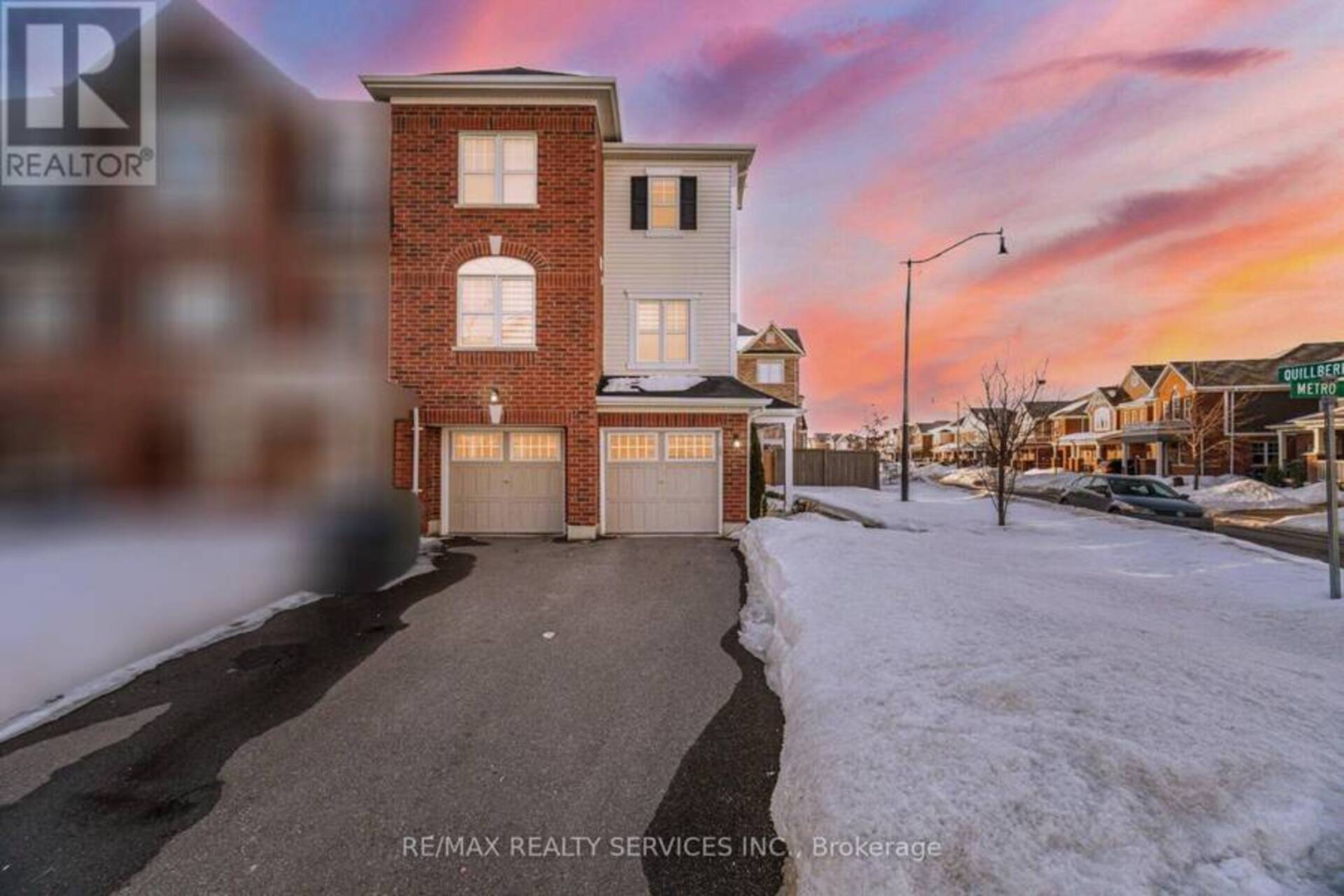 8 QUILLBERRY CLOSE Brampton