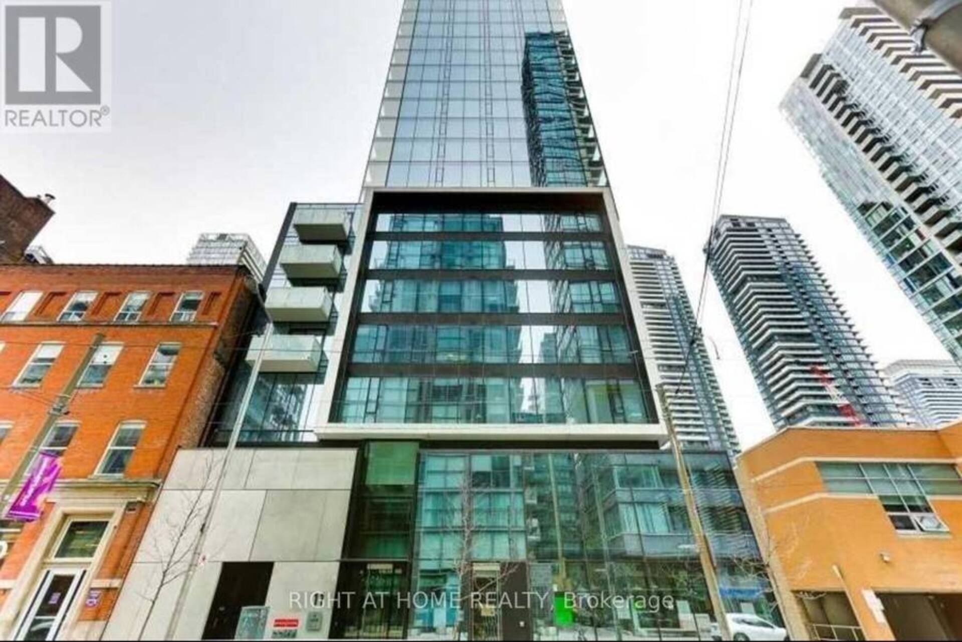 2402 - 11 CHARLOTTE STREET Toronto