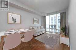 3813 - 761 BAY STREET Toronto