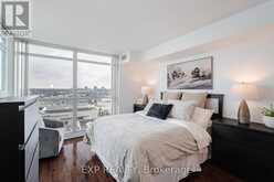 1707 - 235 SHERWAY GARDENS ROAD Toronto