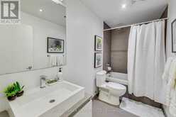 320 - 111 BATHURST STREET Toronto