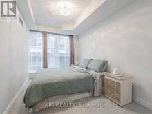 1727 - 250 WELLINGTON STREET W Toronto