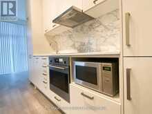 317 - 10 HONEYCRISP CRESCENT Vaughan