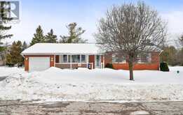 209 HILLVIEW DRIVE Smith-Ennismore-Lakefield