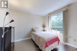 11 LOFTY HILLWAY Toronto