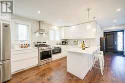 223 WELDRICK ROAD W Richmond Hill