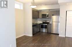 17 - 6 BICKNELL AVENUE Toronto