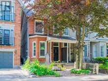 UPPER - 70 MACPHERSON AVENUE Toronto