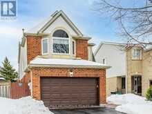 5 FURROWS END Brampton