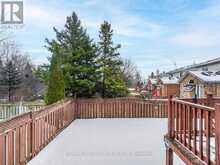 5 FURROWS END Brampton