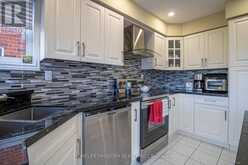 2442 YORKTOWN CIRCLE Mississauga