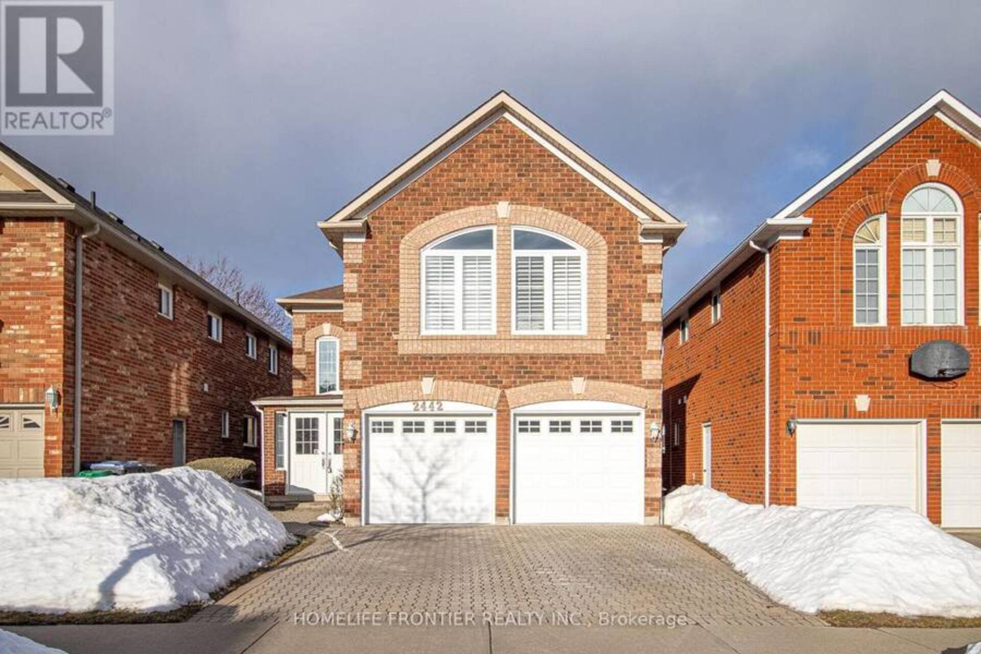 2442 YORKTOWN CIRCLE Mississauga