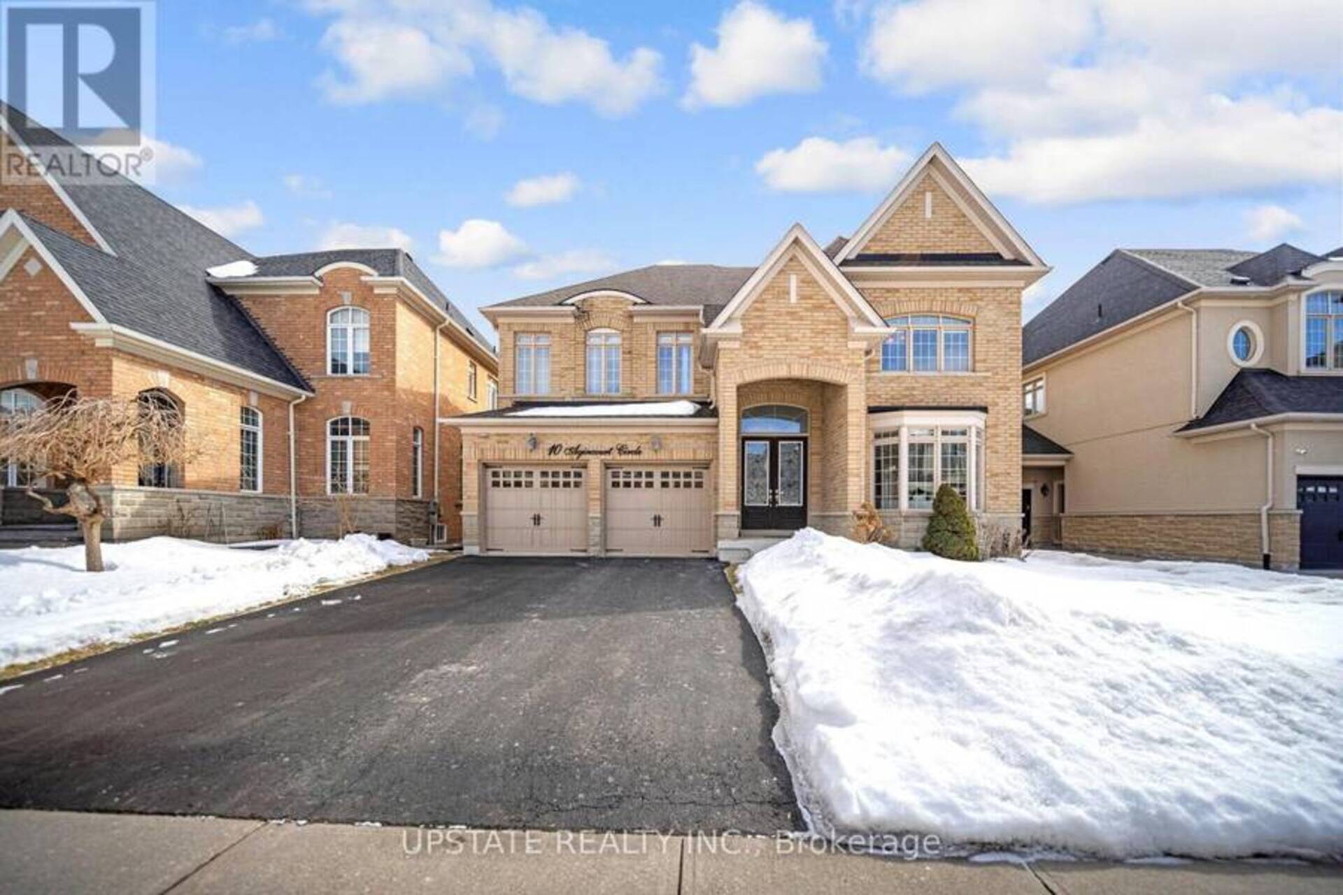 10 AGINCOURT CIRCLE Brampton