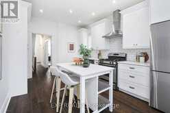 652 OSSINGTON AVENUE Toronto