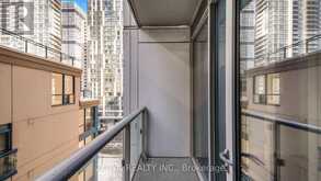 909 - 68 SHUTER STREET Toronto