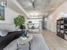 816 - 608 RICHMOND STREET W Toronto