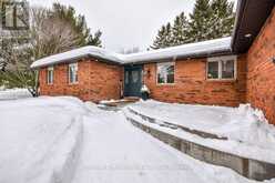 46 HOLLOWAY LANE Springwater