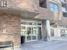 814 - 1787 ST CLAIR AVENUE W Toronto