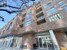 814 - 1787 ST CLAIR AVENUE W Toronto