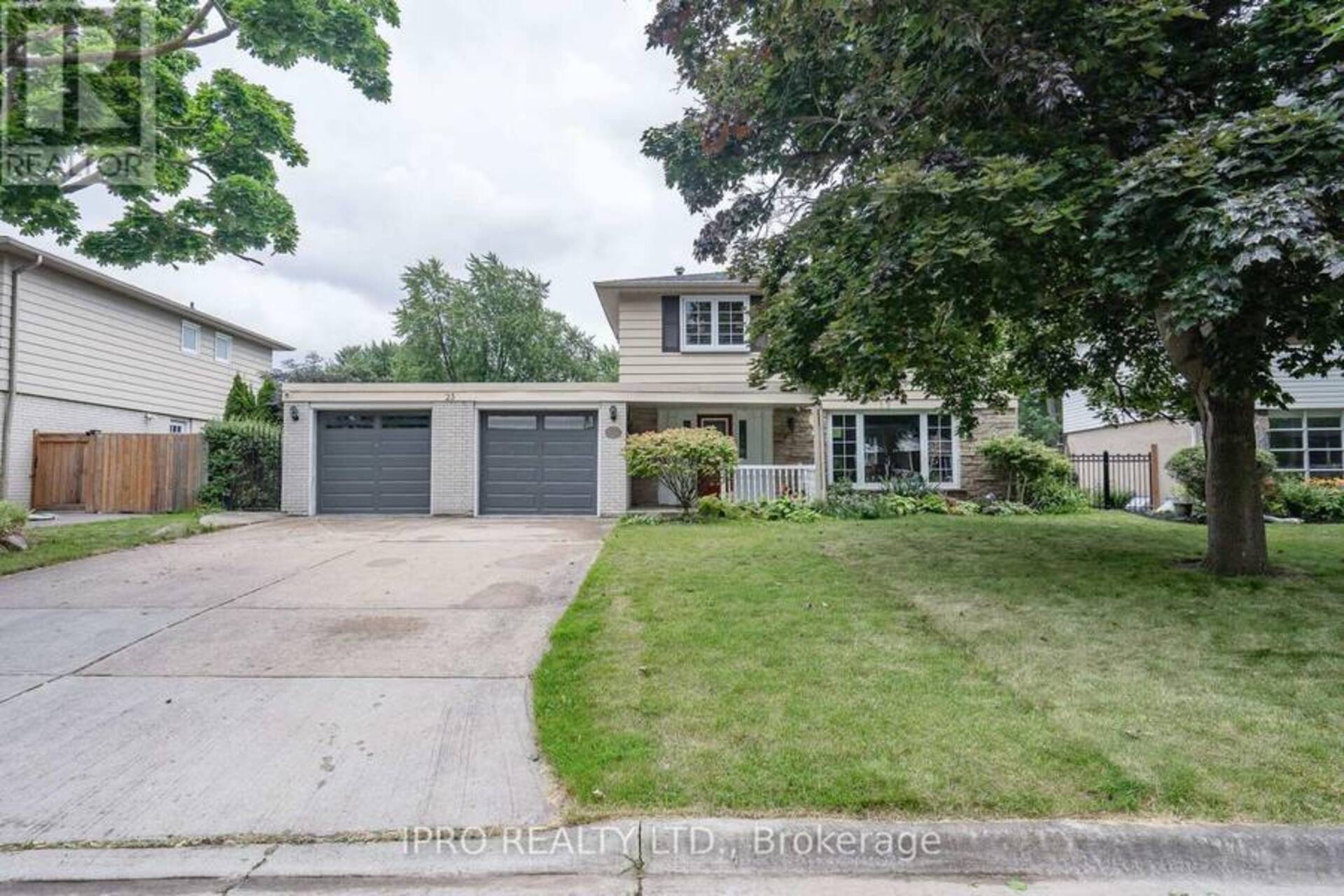 23 FERNDALE CRESCENT Brampton