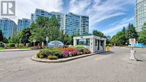 212 - 120 PROMENADE CIRCLE Vaughan