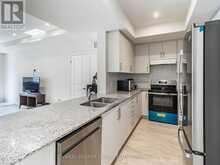 45 KNOTSBERRY CIRCLE Brampton