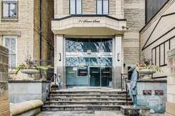 1005 - 71 SIMCOE STREET Toronto